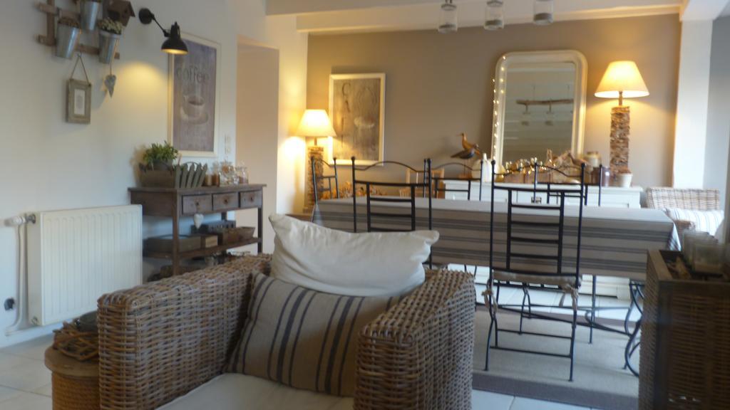 Les Persiennes Hotel Saintes Ngoại thất bức ảnh