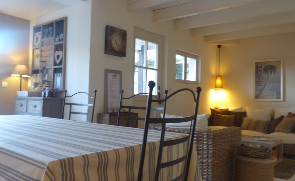 Les Persiennes Hotel Saintes Ngoại thất bức ảnh